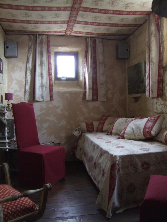 Bed and Breakfast Bize De La Tour Saint-Bonnet-du-Gard Pokoj fotografie